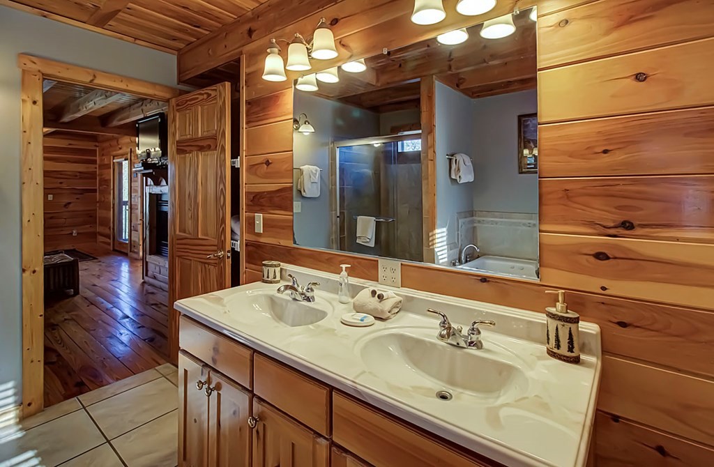 696 Balls Hollow Road East, Unit 698EBALLSHOLLOWRD Cosby, TN 37722 - Photo 17 of 49 Gallery Image 17