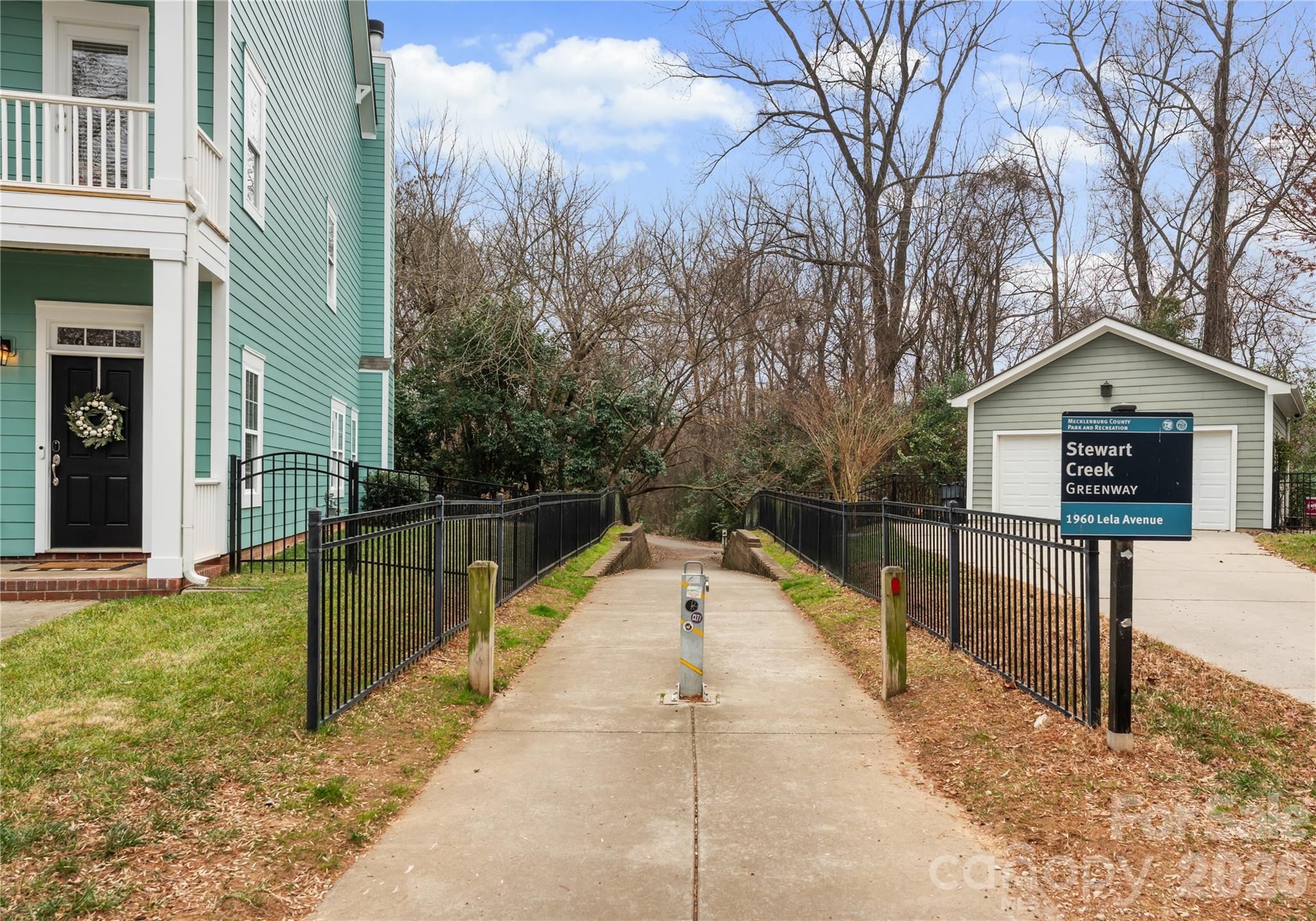 237 Hurston Circle Charlotte, NC 28208 - Photo 38 of 45