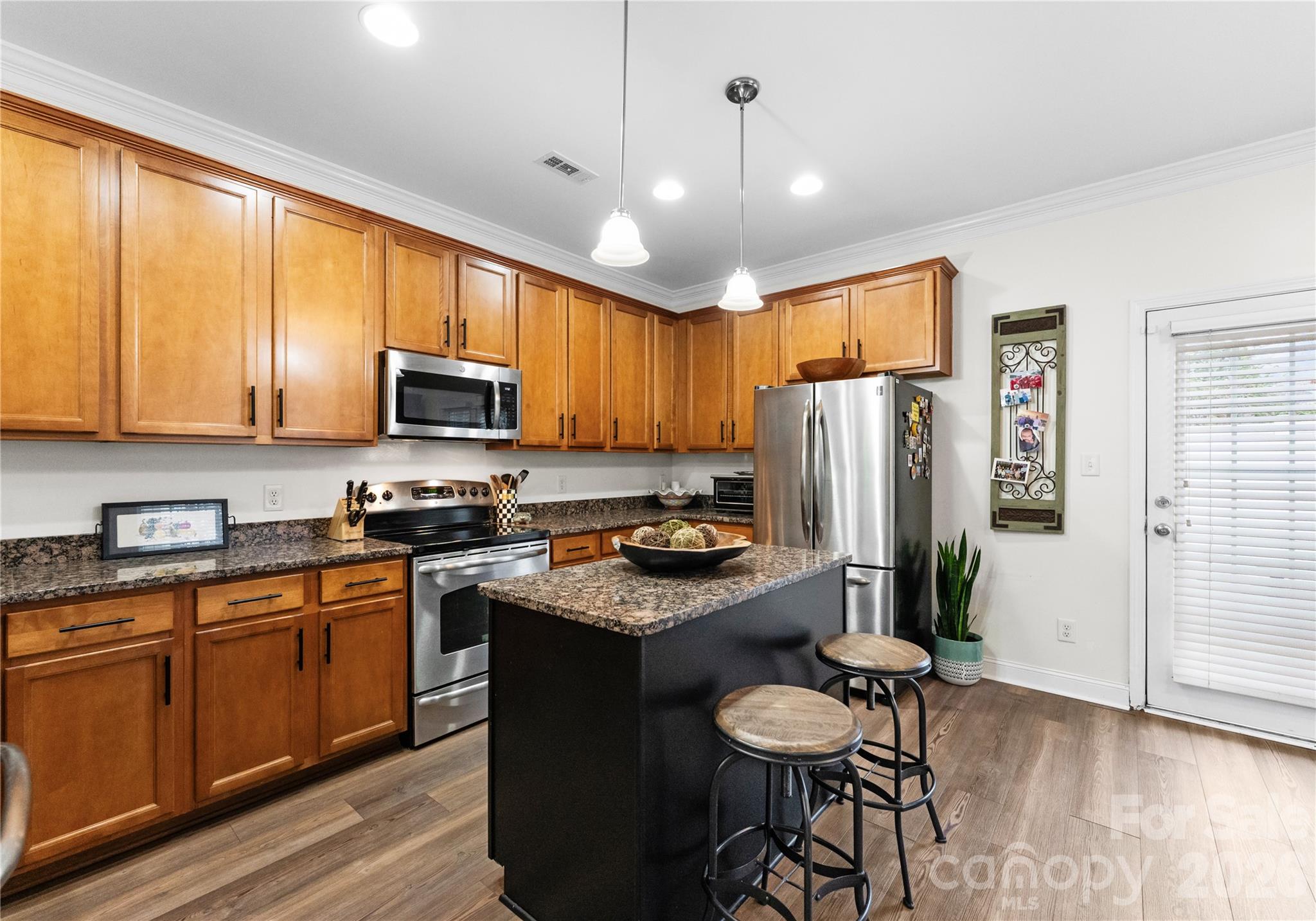 237 Hurston Circle Charlotte, NC 28208 - Photo 10 of 45