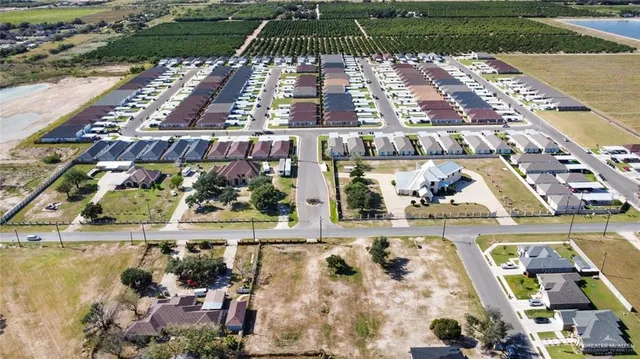 $950 | 904 West Mahala Avenue, Unit 4, Mission, TX 78573