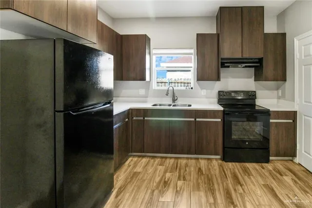 $950 | 904 West Mahala Avenue, Unit 4, Mission, TX 78573