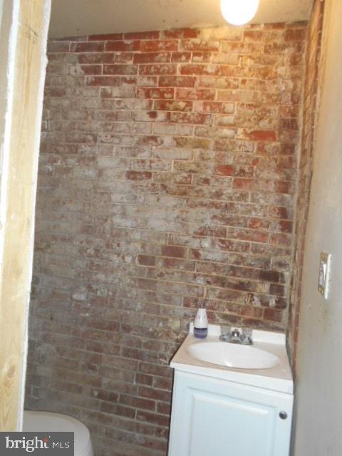 915 Ridge Avenue Darby, PA 19023 - Photo 9 of 21 first floor half bath