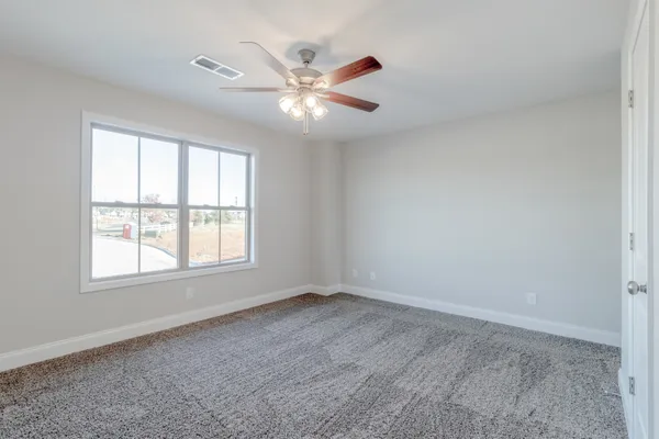 $1,500 | 1000 Henry Pl Boulevard, Unit 308, Clarksville, TN 37042