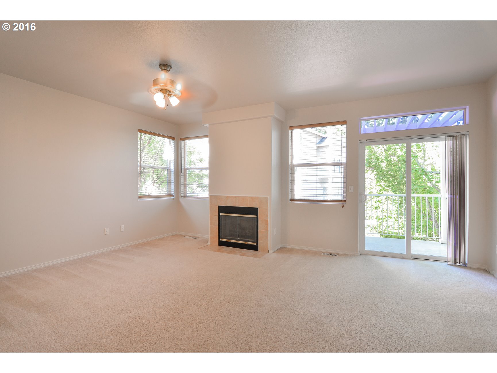 14182 Southwest Barrows Road, Unit 4 Tigard, OR 97223 - Photo 13 of 32 Gallery Image 13