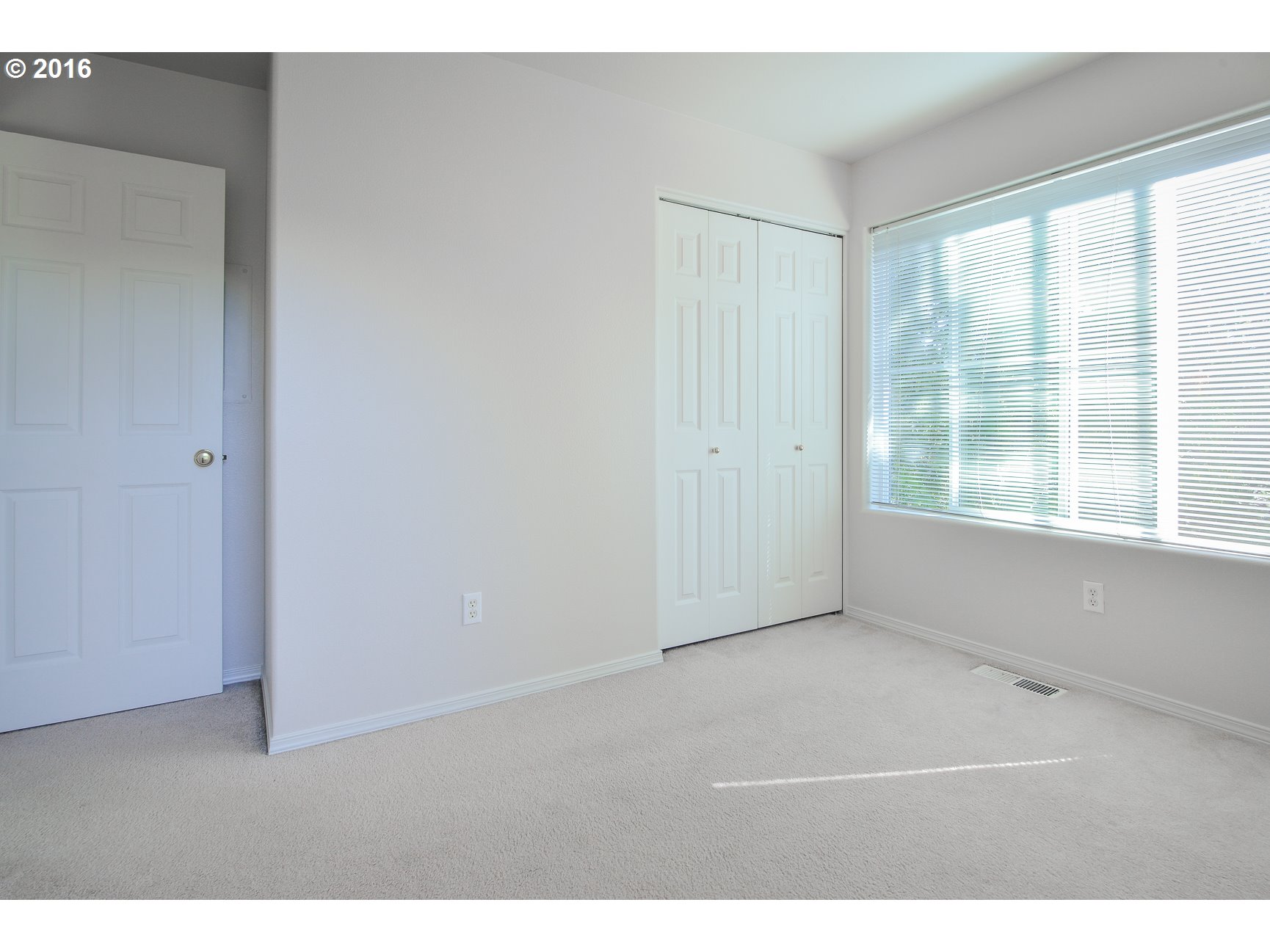 14182 Southwest Barrows Road, Unit 4 Tigard, OR 97223 - Photo 28 of 32 Gallery Image 28