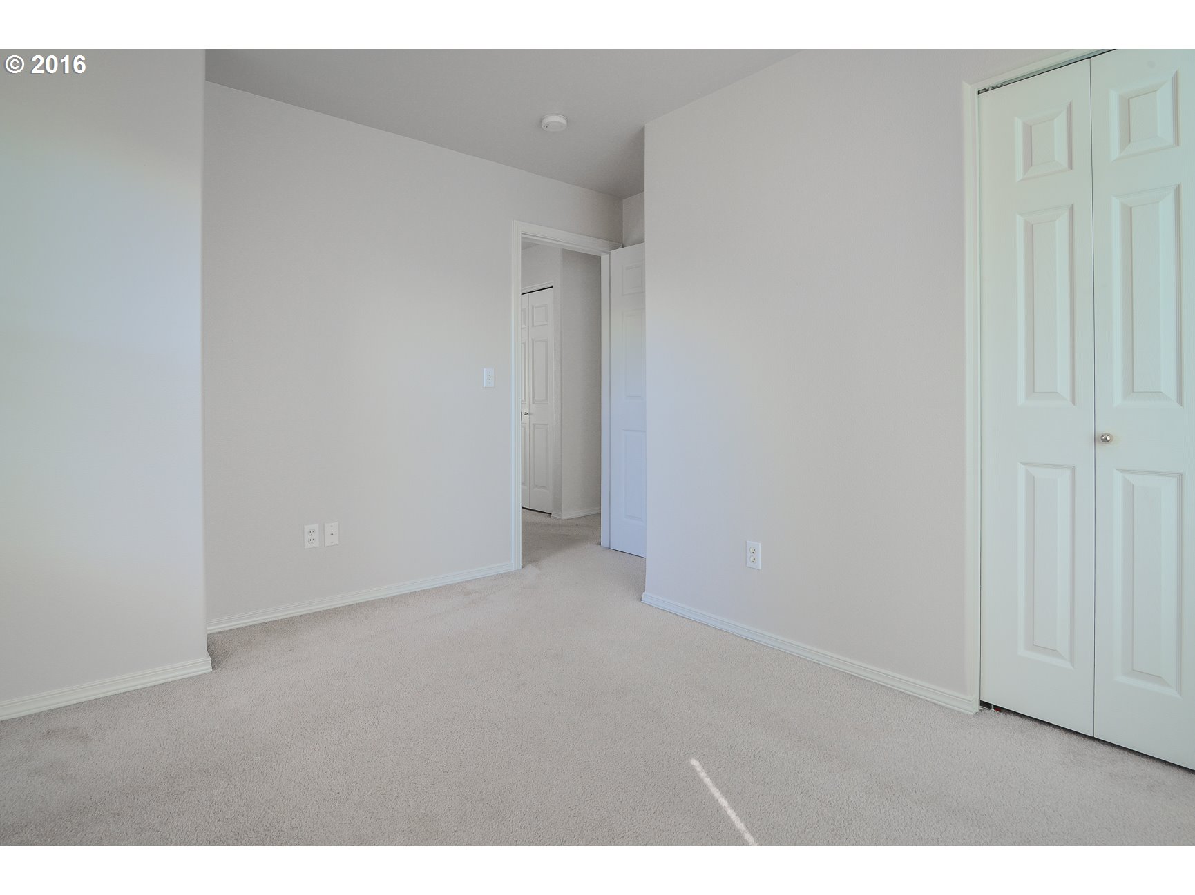 14182 Southwest Barrows Road, Unit 4 Tigard, OR 97223 - Photo 29 of 32 Gallery Image 29