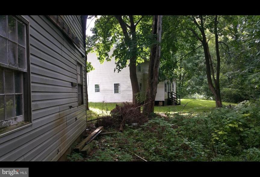 2737 Marston Road New Windsor, MD 21776 - Photo 5 of 6 Exterior (Rear)