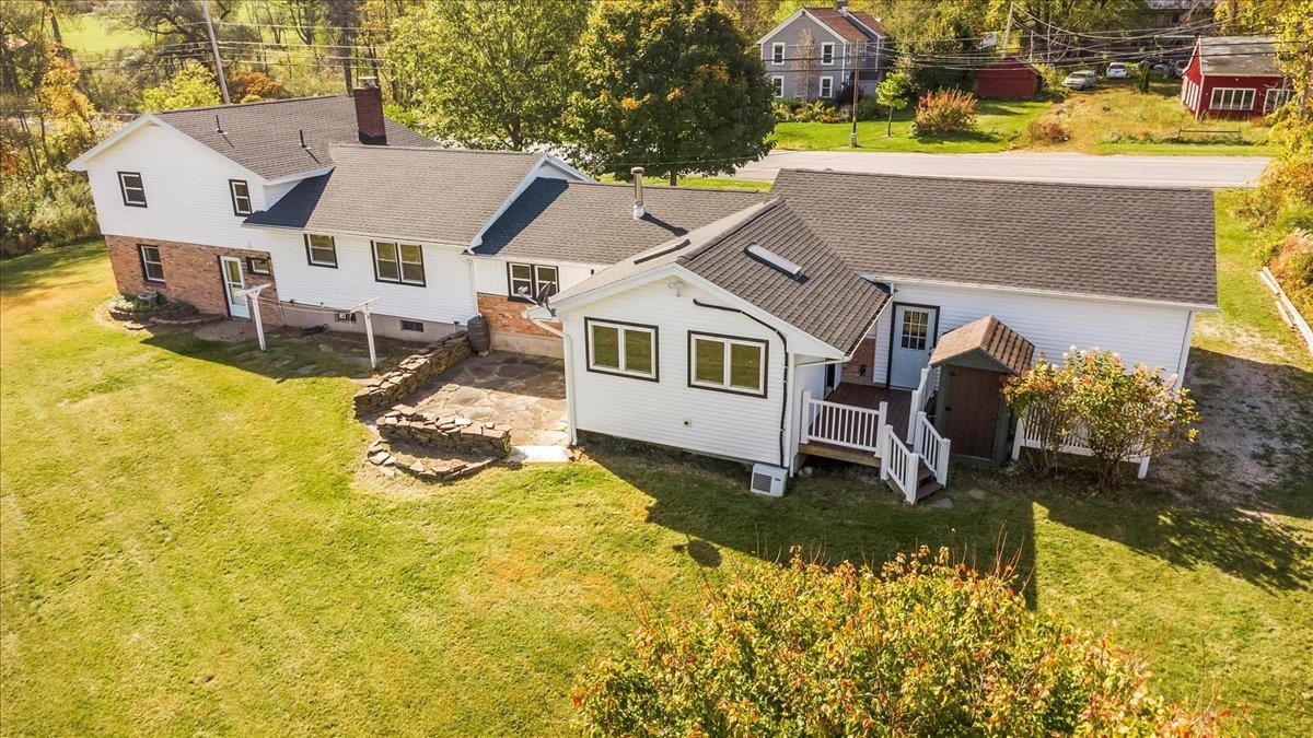 2842 Vermont Rte 7a Shaftsbury, VT 05262 - Photo 6 of 44 Gallery Image 6