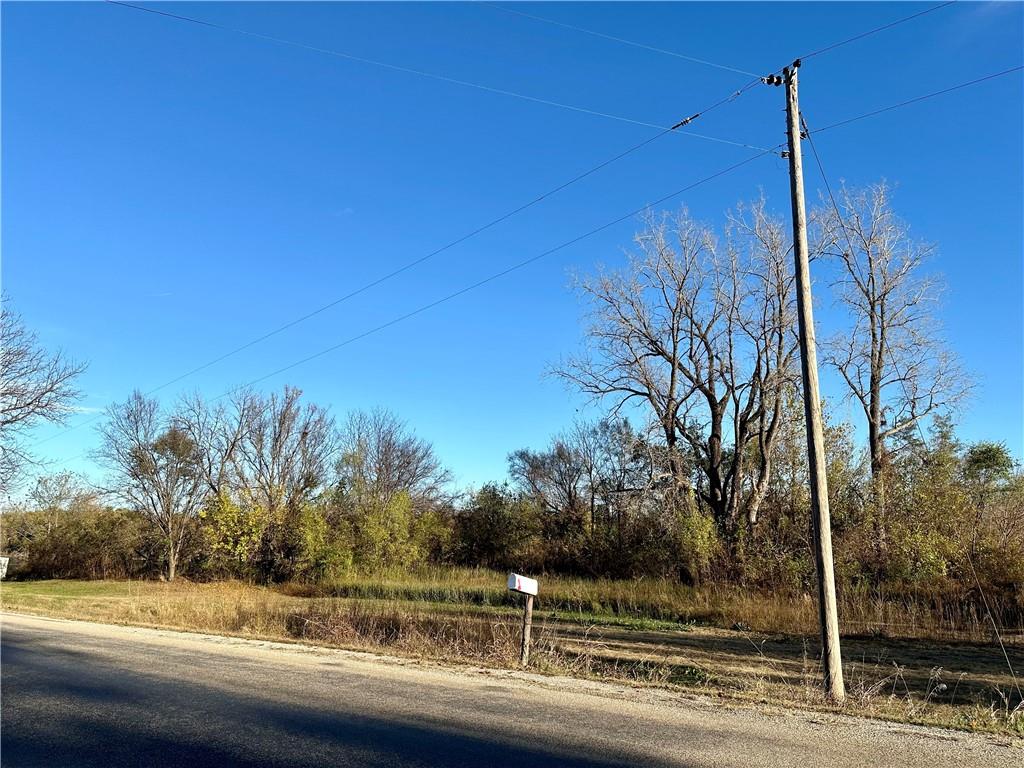 Monument Road Wathena, KS 66090 - Photo 1 of 1 Gallery Image 1