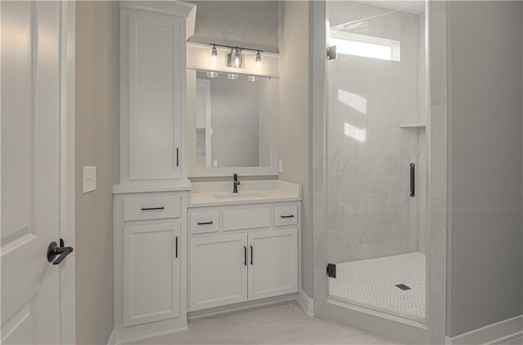 4628 Southwest Robinson Drive Lee's Summit, MO 64083 - Photo 27 of 39