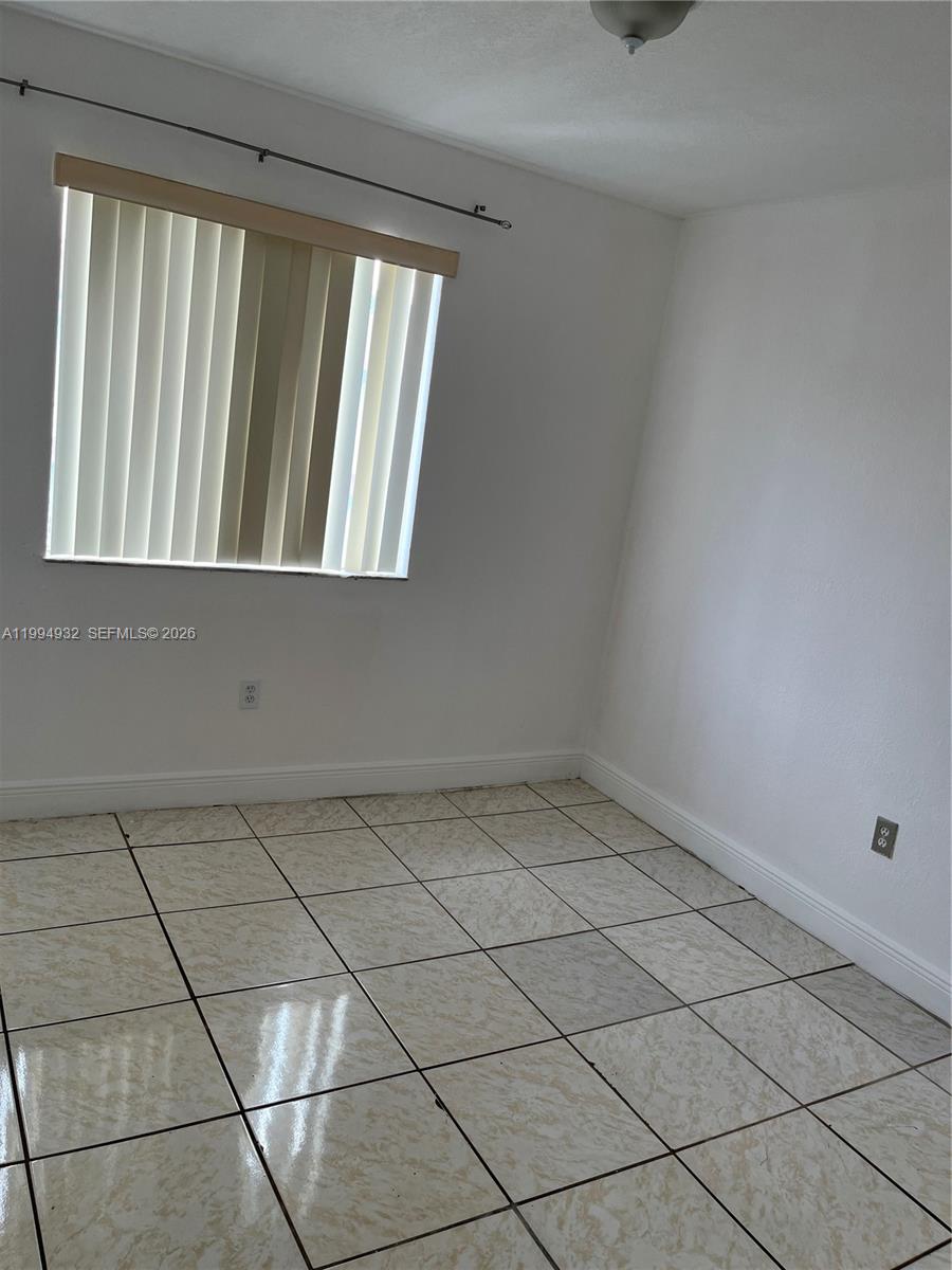 8031 Northwest 8th Street, Unit 13 Miami, FL 33126 - Photo 17 of 20