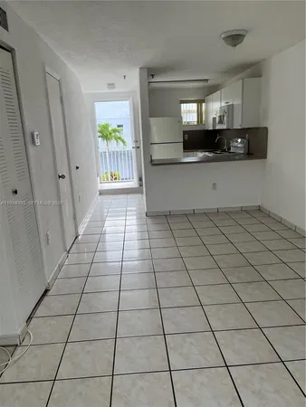 $2,300 | 8031 Northwest 8th Street, Unit 13, Miami, FL 33126