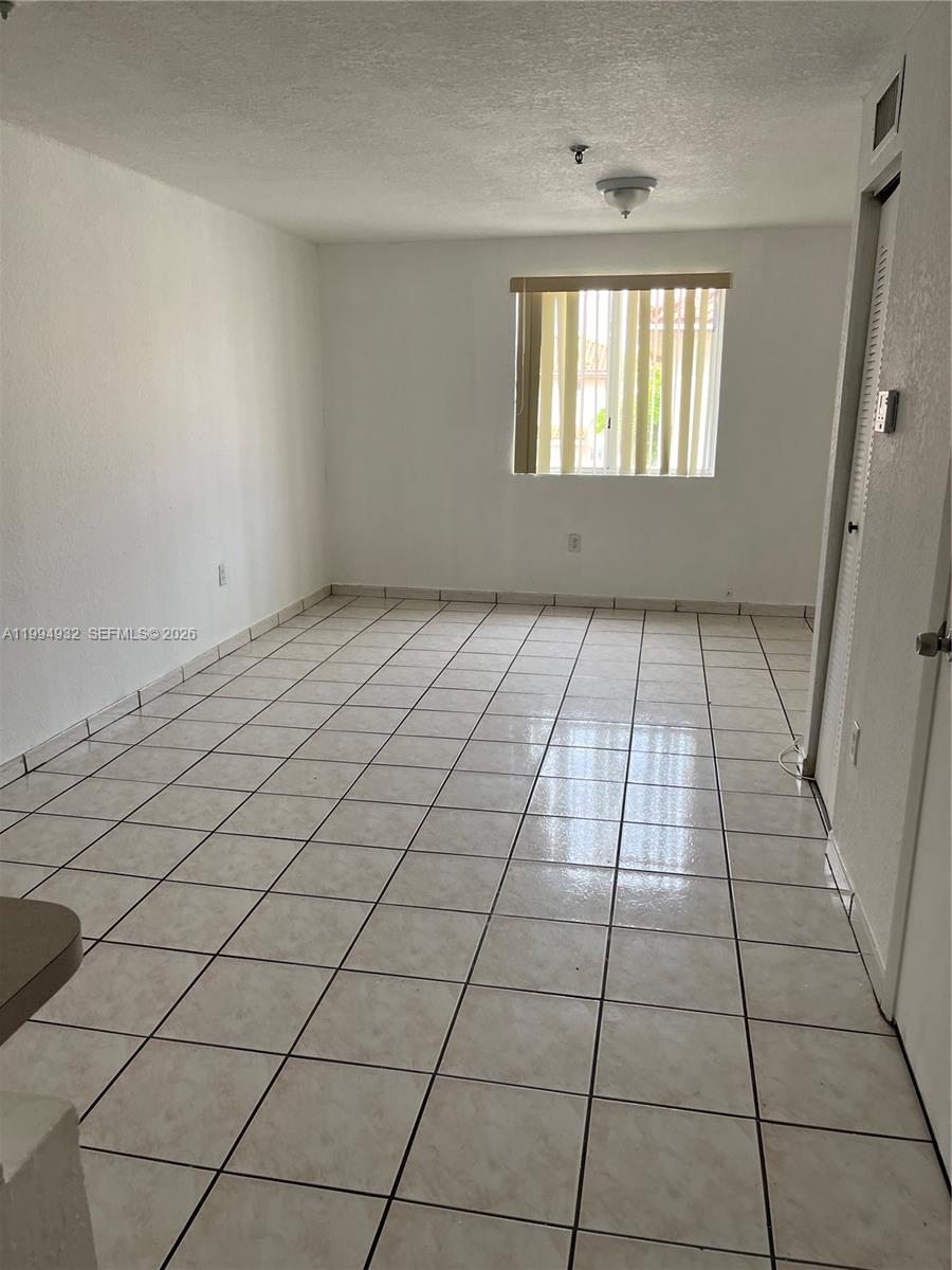 8031 Northwest 8th Street, Unit 13 Miami, FL 33126 - Photo 10 of 20