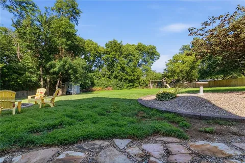 $399,950 | 8406 North Crawford Avenue, Kansas City, MO 64153