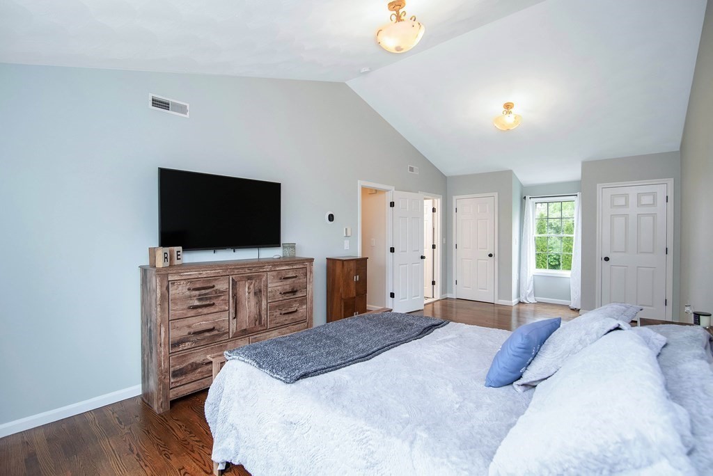 14 Navajo Road Worcester, MA 01606 - Photo 23 of 40 Gallery Image 23
