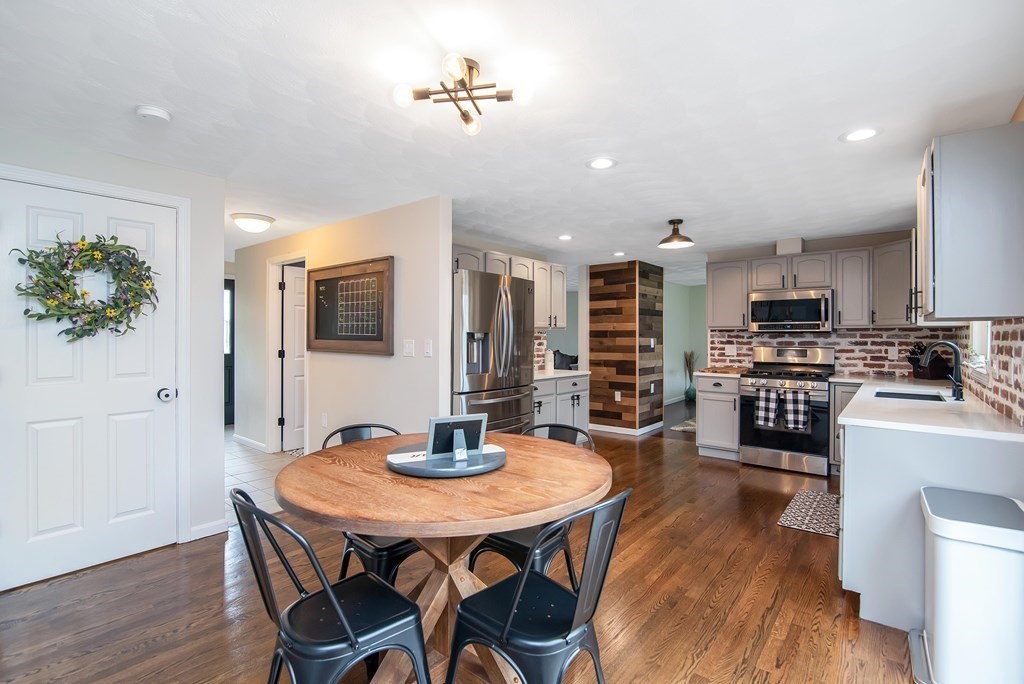14 Navajo Road Worcester, MA 01606 - Photo 32 of 40 Gallery Image 32
