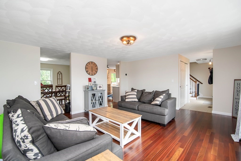 14 Navajo Road Worcester, MA 01606 - Photo 36 of 40 Gallery Image 36