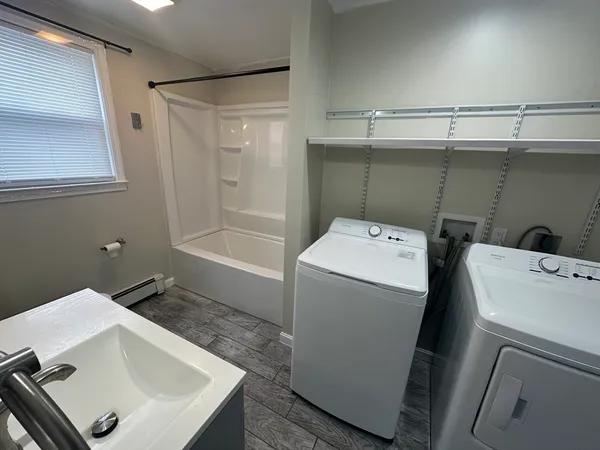 $2,400 | 73 Shores Street, Unit 1, Taunton, MA 02780