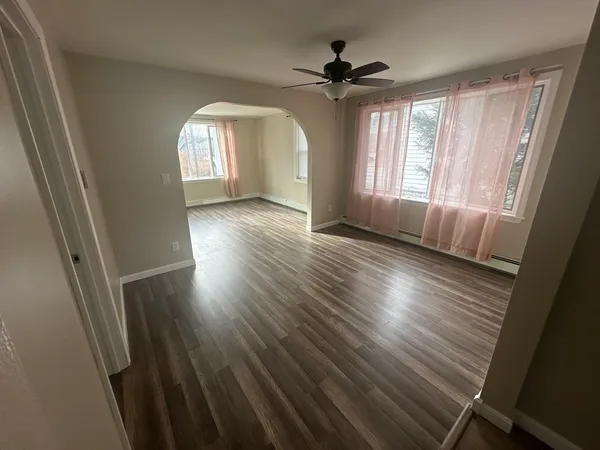 $2,400 | 73 Shores Street, Unit 1, Taunton, MA 02780