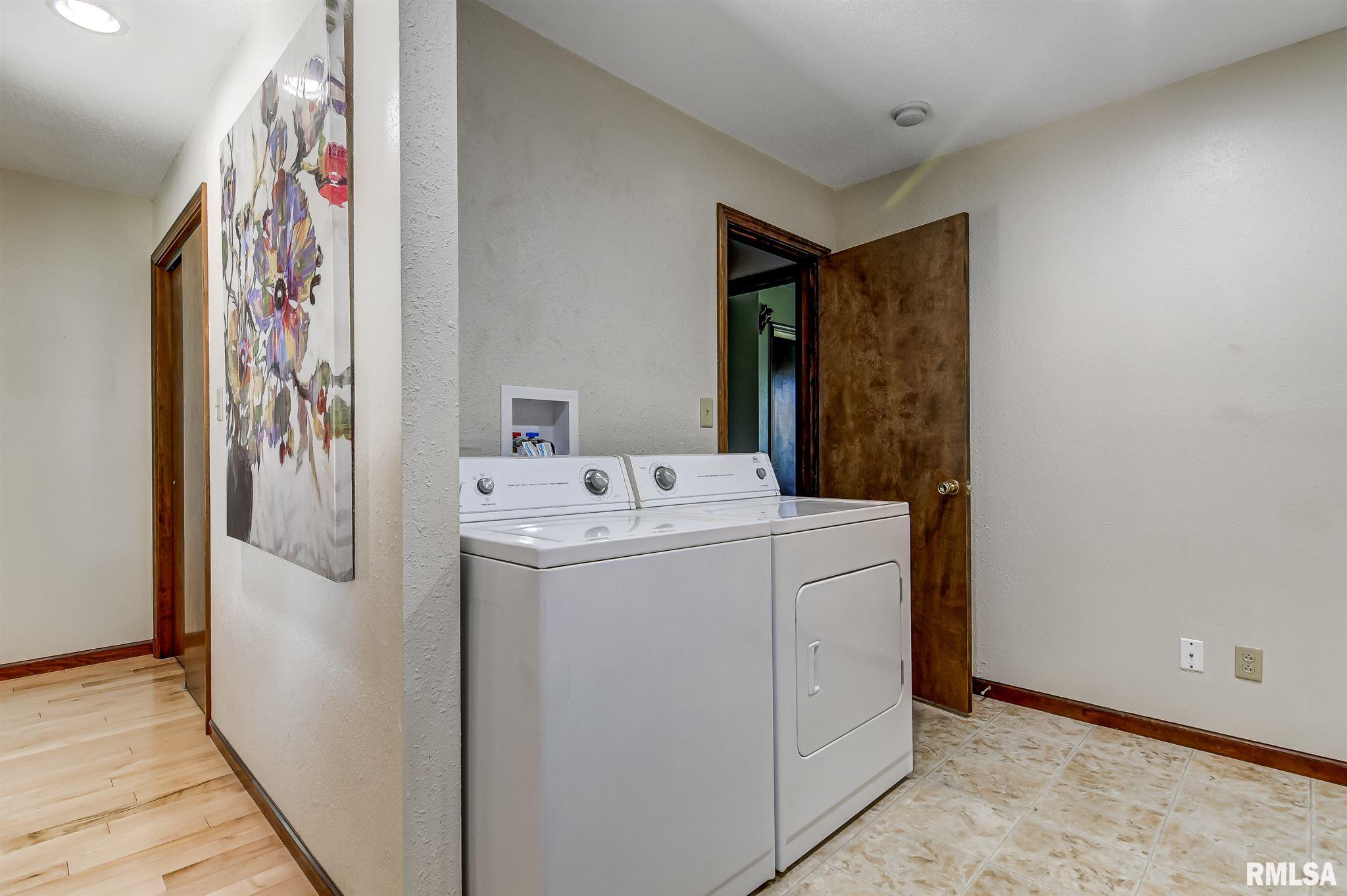 2613 Cardifs Avenue Springfield, IL 62704 - Photo 23 of 39 Gallery Image 23