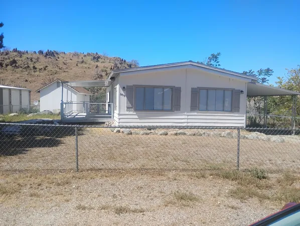 $124,900 | 3709 Pepperwood Drive, Mountain Mesa, CA 93240