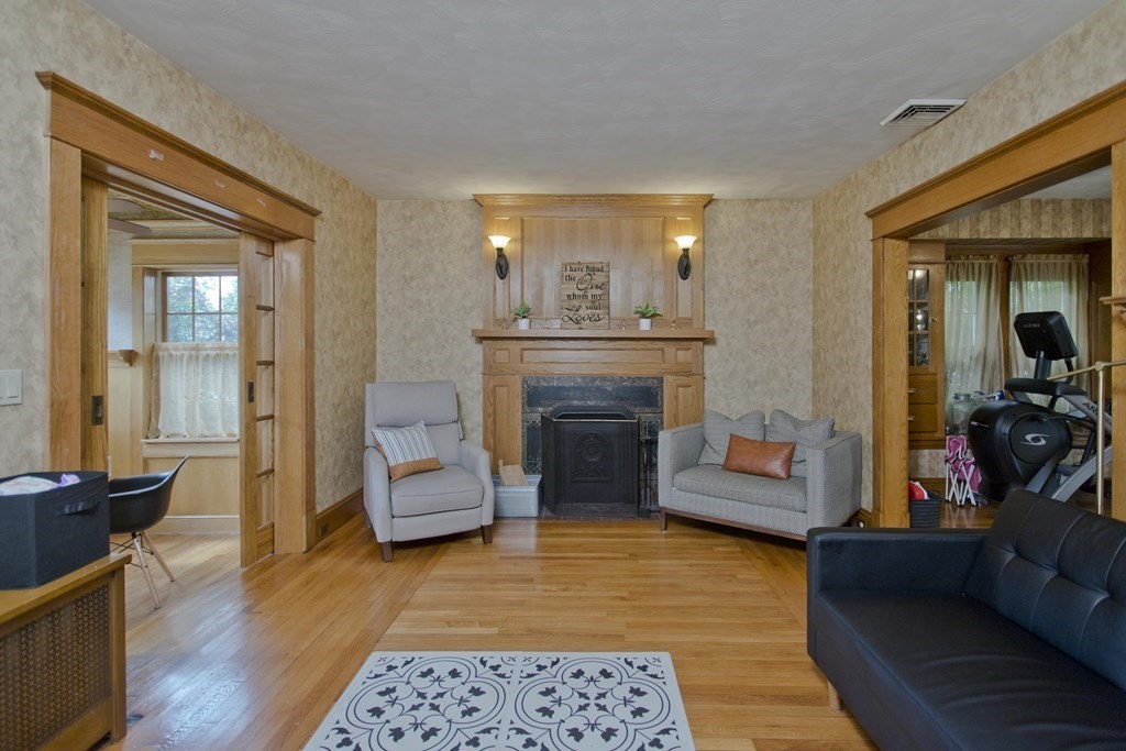 85 Belvidere Street Springfield, MA 01108 - Photo 16 of 42 Gallery Image 16