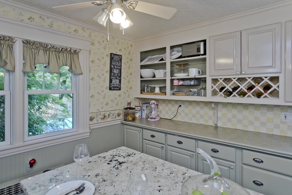 85 Belvidere Street Springfield, MA 01108 - Photo 9 of 42 Gallery Image 9