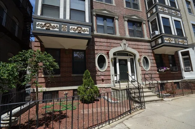 a view of a garage door