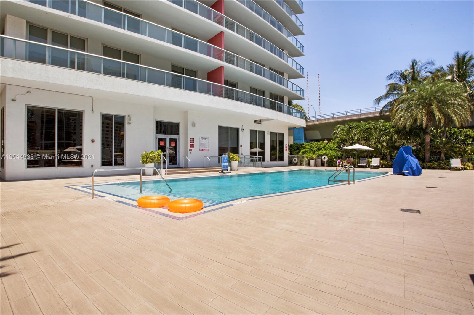 2602 East Hallandale Beach Boulevard, Unit R1009 Hallandale Beach, FL 33009 - Photo 23 of 38