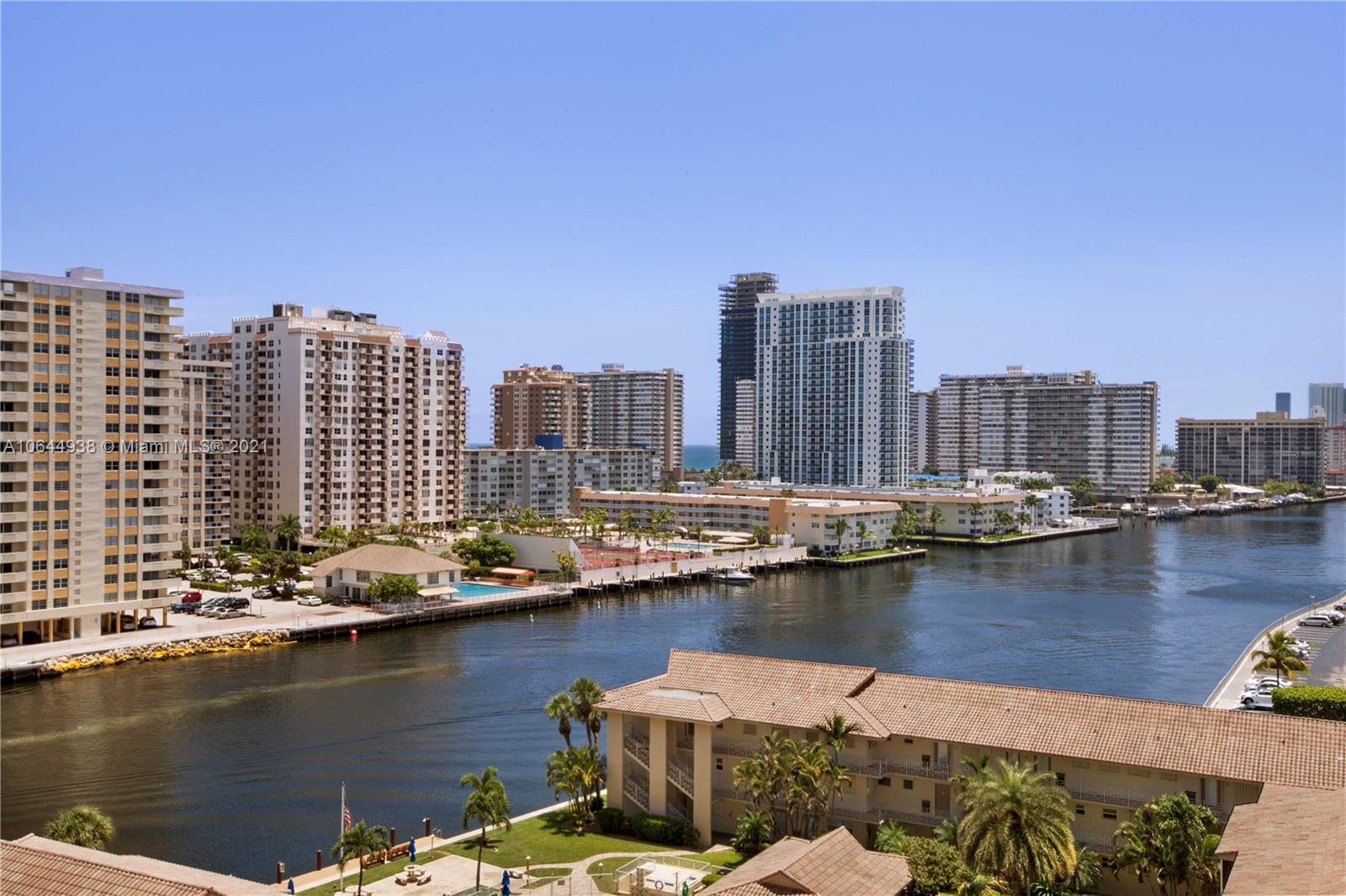 2602 East Hallandale Beach Boulevard, Unit R1009 Hallandale Beach, FL 33009 - Photo 25 of 38