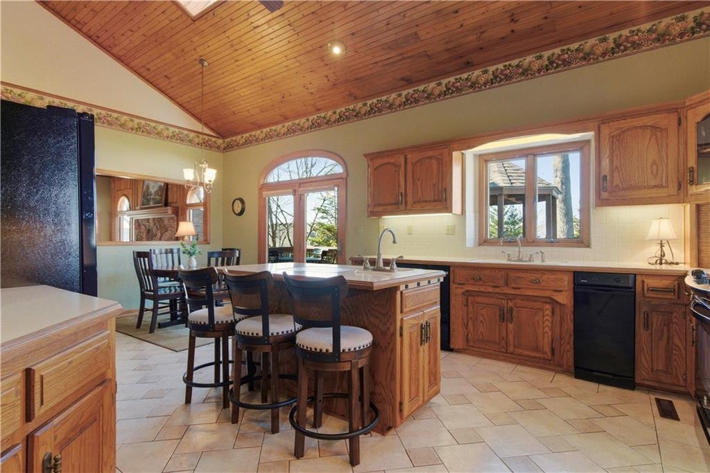 604 Darrow Court Warrensburg, MO 64093 - Photo 17 of 68