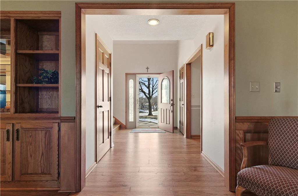 604 Darrow Court Warrensburg, MO 64093 - Photo 4 of 68