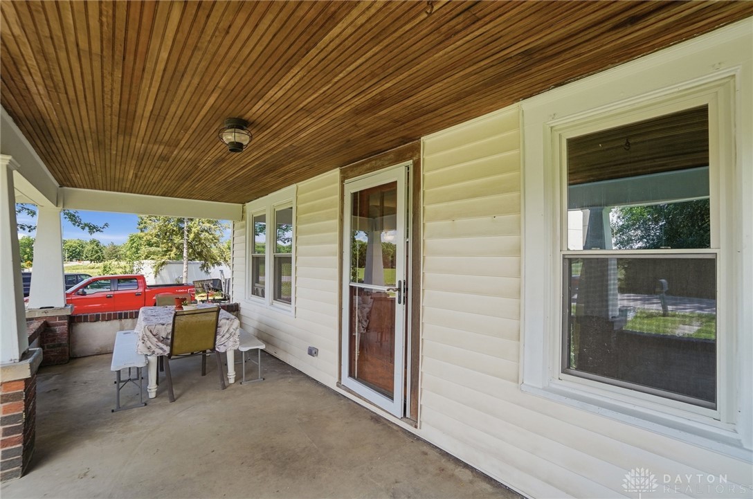 2255 Ginghamsburg-Frederick Road Tipp City, OH 45371 - Photo 4 of 47