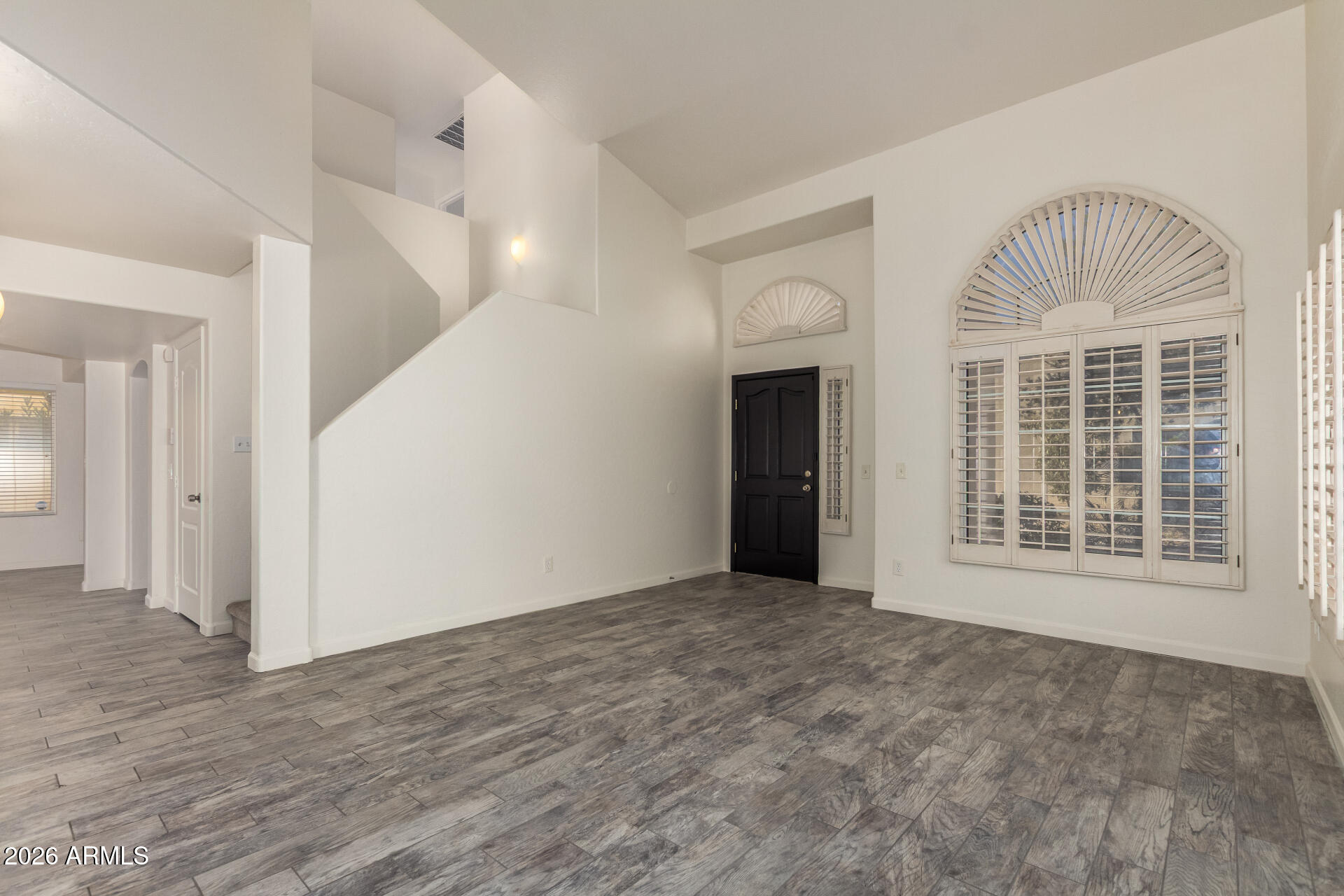 9641 South 51st Street Phoenix, AZ 85044 - Photo 23 of 28 Living Room