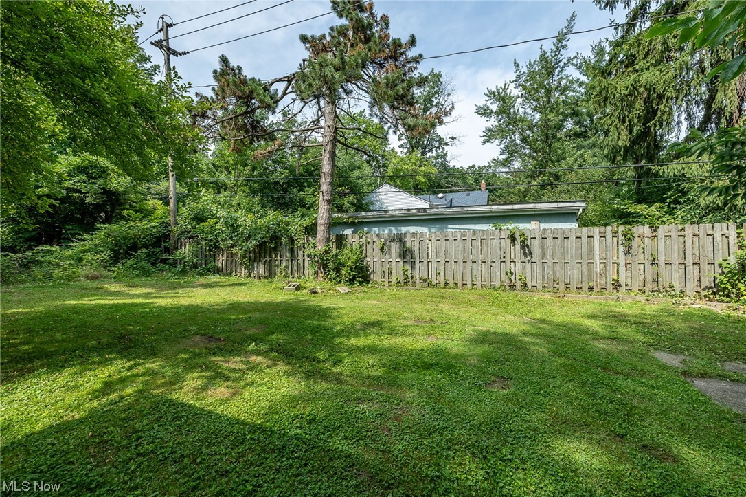 1634 Maple Road Cleveland Heights, OH 44121 - Photo 31 of 35