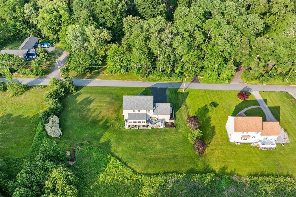 6 Joy Road Salisbury, MA 01952 - Photo 3 of 41 Gallery Image 3