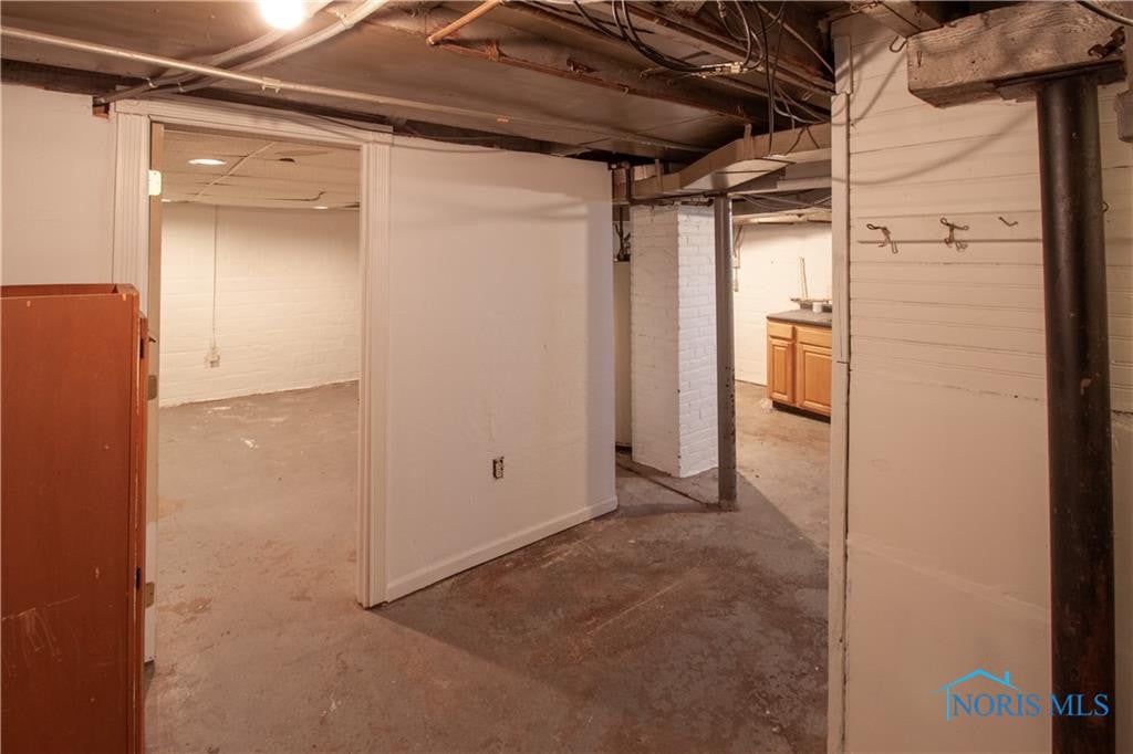 1817 Fairfax Road Toledo, OH 43613 - Photo 22 of 24 Gallery Image 22