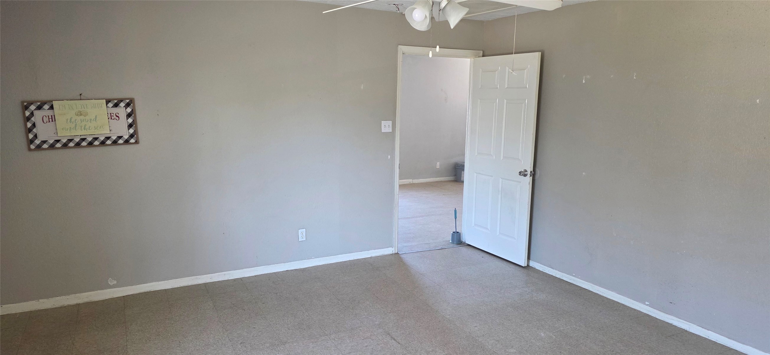 5130 Chapman Street, Unit 4 Houston, TX 77009 - Photo 4 of 8