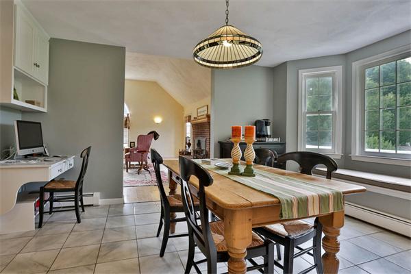 22 Howlett Street Topsfield, MA 01983 - Photo 11 of 30 Gallery Image 11