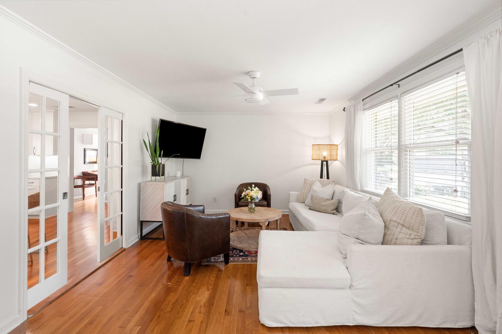 1122 Camellia Drive Mount Pleasant, SC 29464 - Photo 13 of 36 25