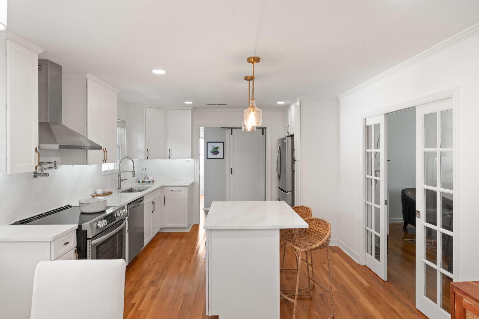 1122 Camellia Drive Mount Pleasant, SC 29464 - Photo 16 of 36 21