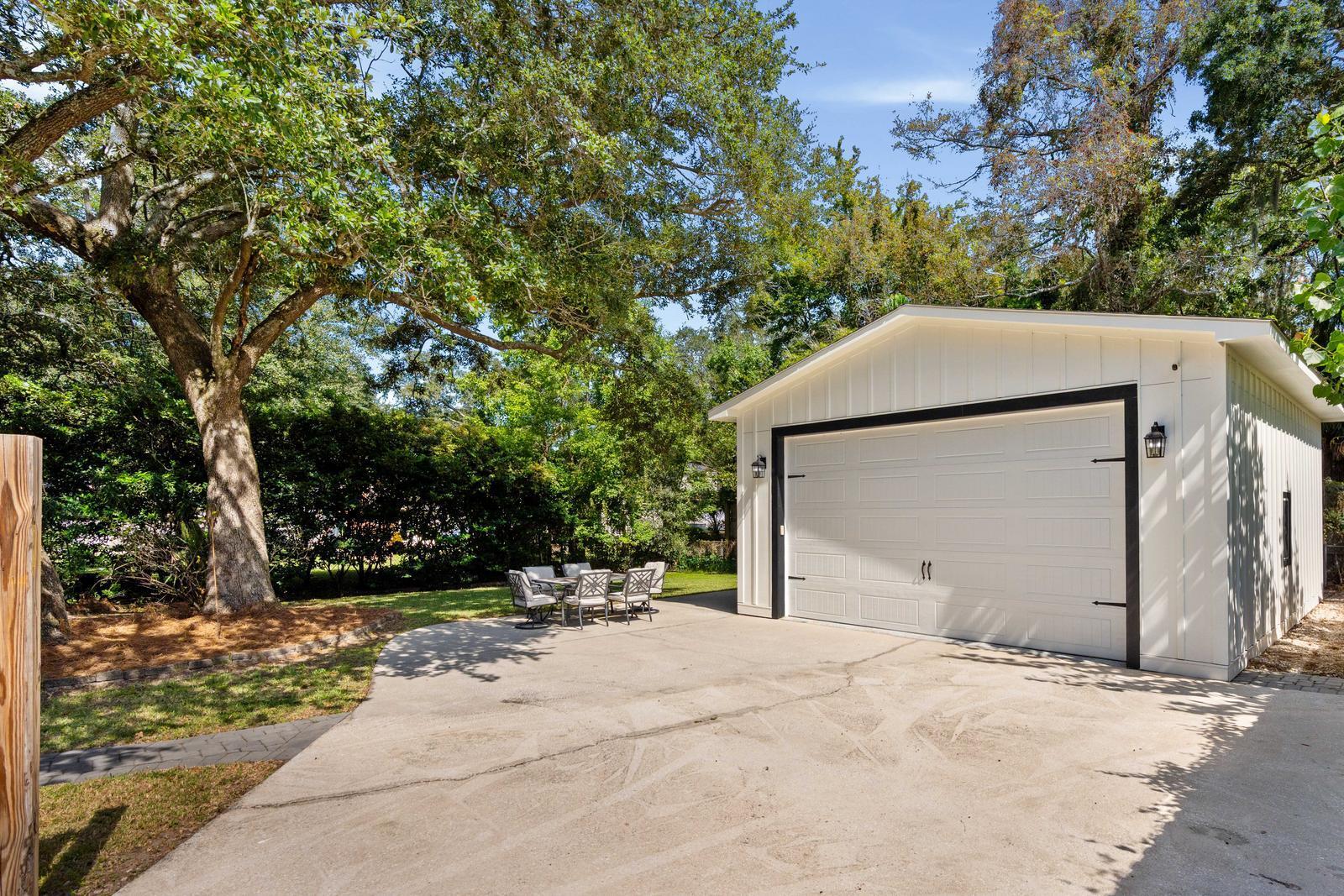 1122 Camellia Drive Mount Pleasant, SC 29464 - Photo 28 of 36 5