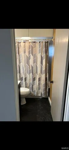 $1,550 | 6714 Bitteroot Lane, Berkeley, MO 63134