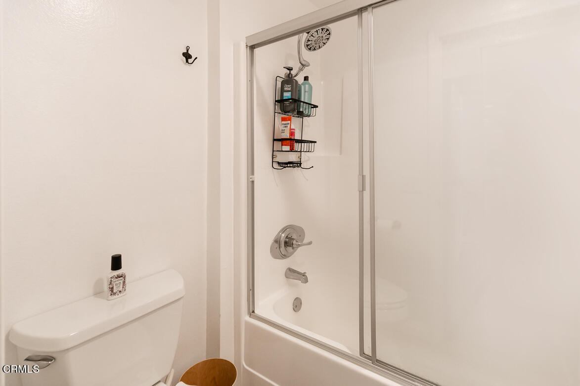 2940 North Verdugo Road, Unit 309 Glendale, CA 91208 - Photo 19 of 26 a bathroom with a shower