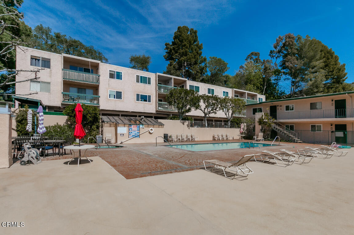 2940 North Verdugo Road, Unit 309 Glendale, CA 91208 - Photo 25 of 26 a view of a street with houses