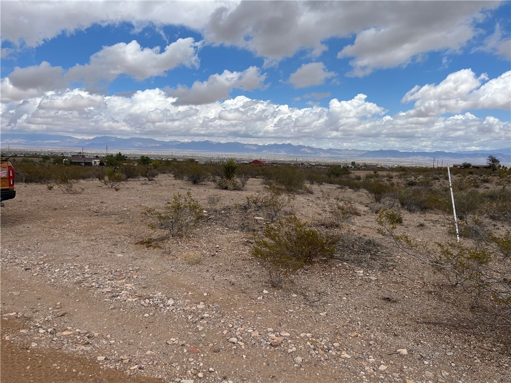 Lot 5 South Dome Road Golden Valley, AZ 86413 - Photo 15 of 20 View from East Parcel Line on Dome Looking East