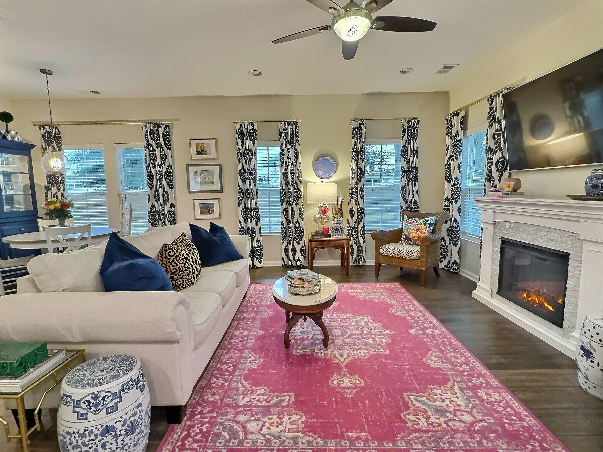 3345 Pavilion Lake Drive Johns Island, SC 29455 - Photo 11 of 43 Living Room