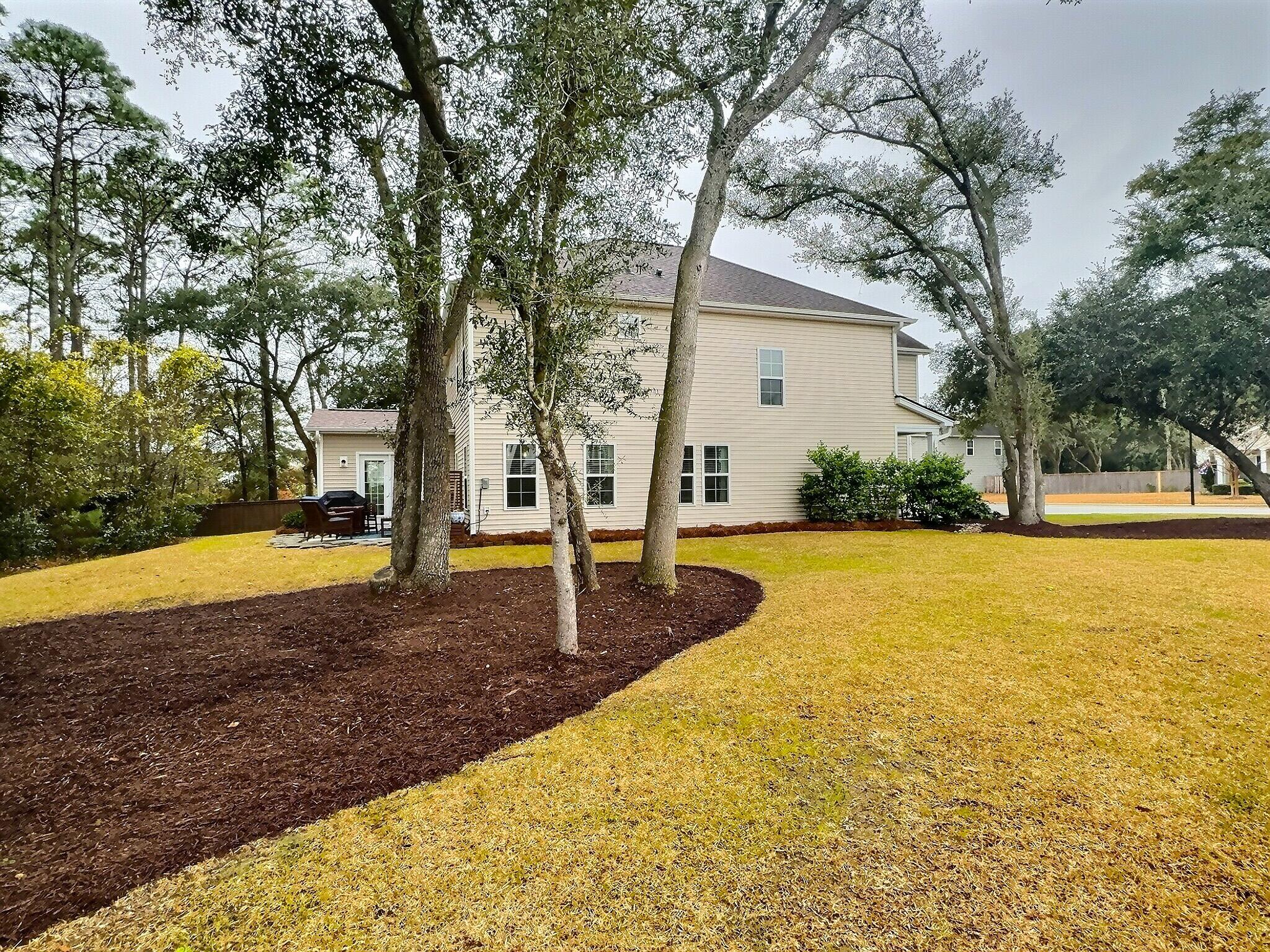 3345 Pavilion Lake Drive Johns Island, SC 29455 - Photo 39 of 43 Side Yard