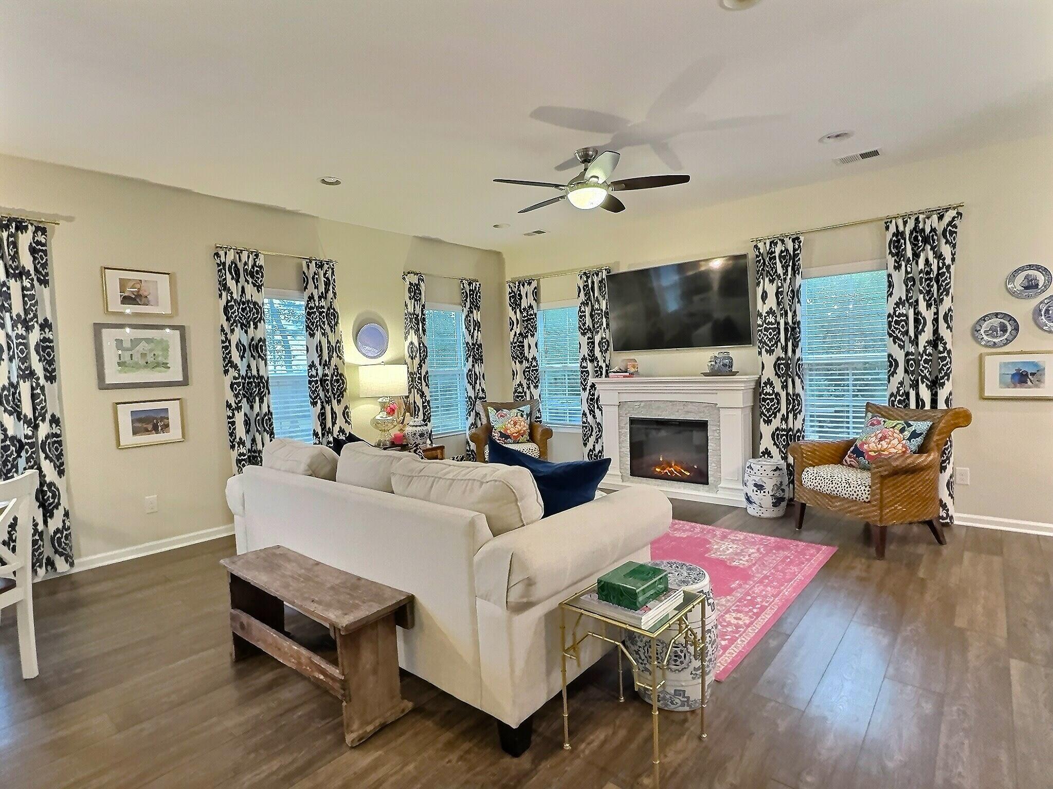 3345 Pavilion Lake Drive Johns Island, SC 29455 - Photo 9 of 43 Living Room