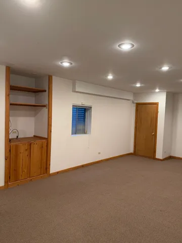 $3,250 | 114 Woodbury Lane, Unit 114, Lake Bluff, IL 60044